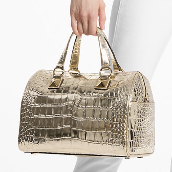 Michael Kors Handbags - Michael Kors Grayson Md Metallic Crocodile Embossed Leather Satchel
Pale Gold
NW
